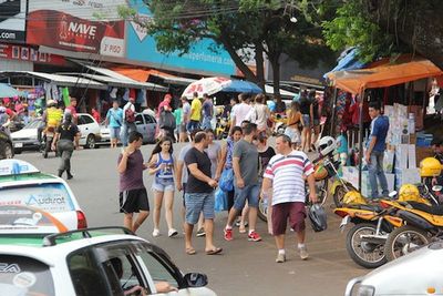 En el 2017 ingresaron más de 16 millones de compristas en CDE