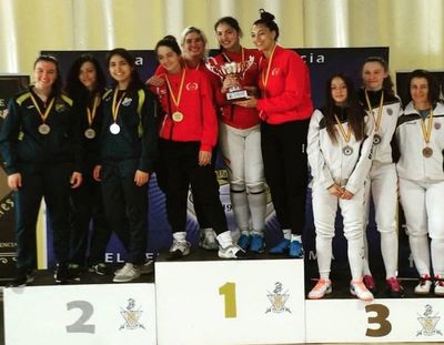 Montserrat Viveros conduce a su equipo al campeonato