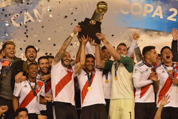 River goleó a Paranaense y se consagró campeón de la Recopa » Ñanduti