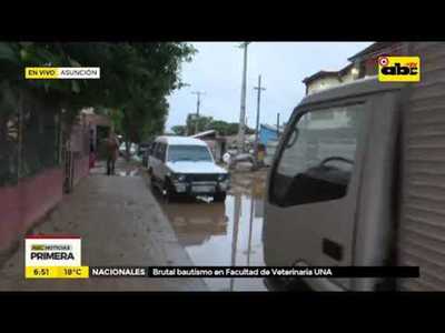 Crecida del río afecta en Tablada Nueva - Tv - ABC Color