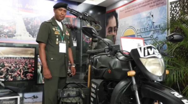 Maduro presentó un triciclo con ametralladora para la represión - ADN Paraguayo
