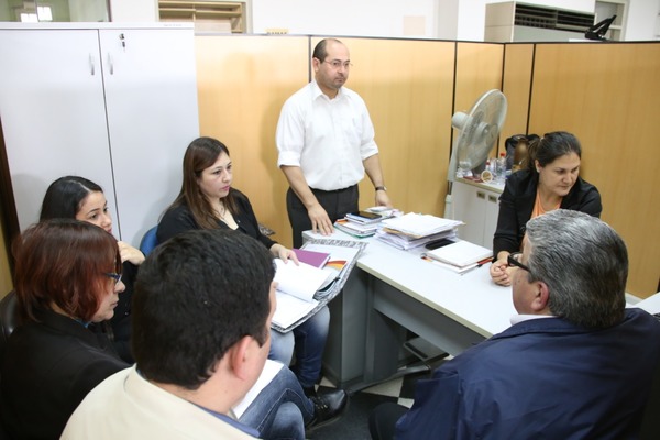 Avanzan trabajos para implementar nueva estructura presupuestaria 2020 » Ñanduti
