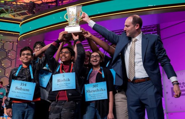 “Nos quedamos sin palabras”: campeones de deletreo agotan el diccionario - Internacionales - ABC Color