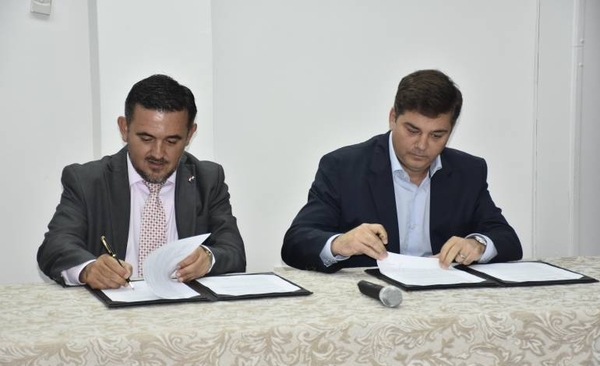HOY / MEC y Dequení cooperarán para lograr educación de calidad