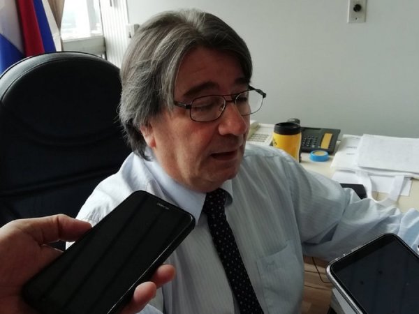 Renuncia camarista investigado por el caso Curuguaty
