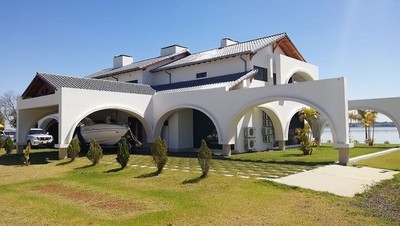 Abren investigación contra la extitular de la Senabico  - Radio 1000 AM