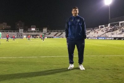"Mingo" Salcedo queda fuera de Sol de América