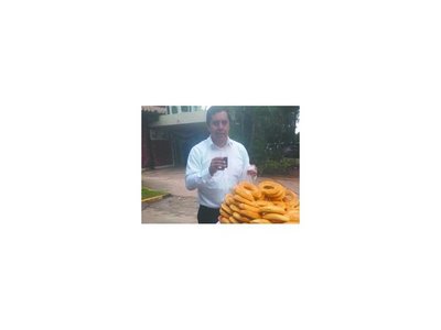 Periodista vende chipas