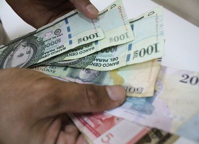 Exigen salario mínimo de Gs. 3 millones, estiman alcanzaría Gs. 70 mil