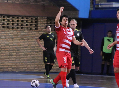 Afemec reacciona y se impone a Recoleta