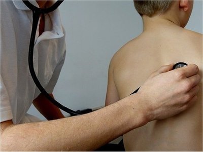 Un grupo de 50 niños ucranianos recibirá tratamiento médico en Cuba