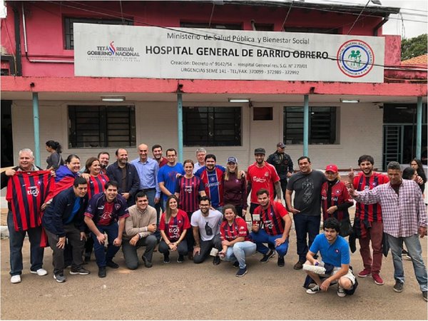 Hinchas de Cerro hermosearon el "Hospital del sentimiento"