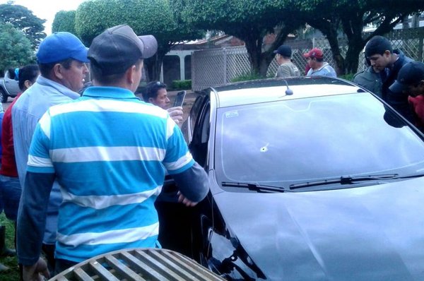 Sicarios persiguen y matan a un carioca en Pedro Juan - Edicion Impresa - ABC Color