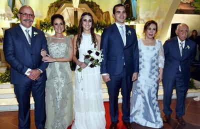 Boda Báez Barrail- Díaz Peña González - Edicion Impresa - ABC Color