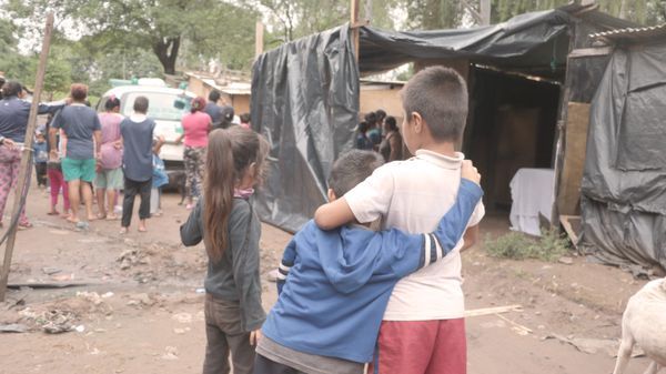 VIVIR EN EL REFUGIO: UN DÍA CON QUIENES ESTÁN LUCHANDO CONTRA LA PRECARIEDAD