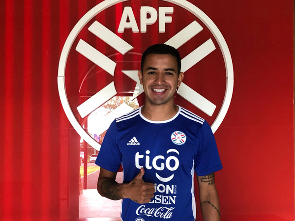 Derlis González se unió a la Albirroja