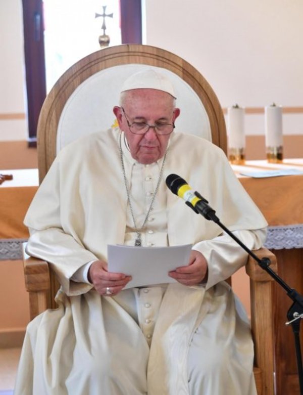 Papa “pide perdón” a gitanos por “discriminaciones” cometidas por Iglesia - Internacionales - ABC Color