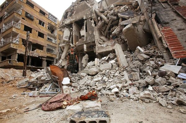 Auto bomba mata 14 personas en la ciudad siria de Azaz