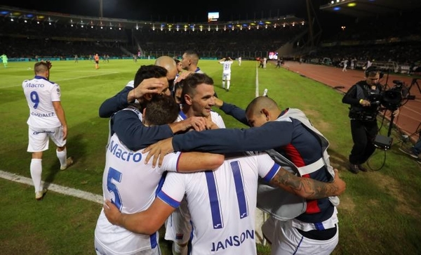 HOY / Tigre derrotó a Boca y se coronó campeón de la Copa de la Superliga