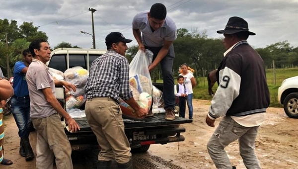 Pilar resiste las inundaciones prácticamente sin fondos para emergencias