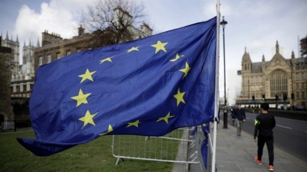 Unión Europea amenaza a empresas de EE.UU.