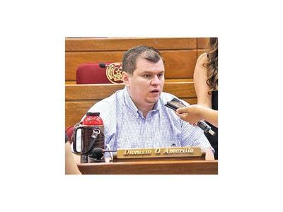 Presentarán amparo para que entreguen declaración jurada del senador llanista
