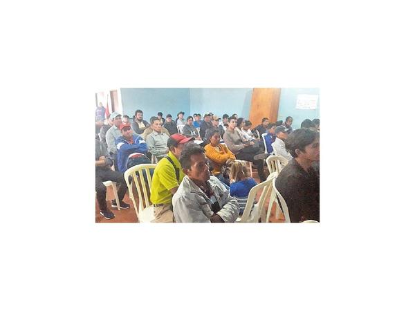Denuncian torturas y persecuciones