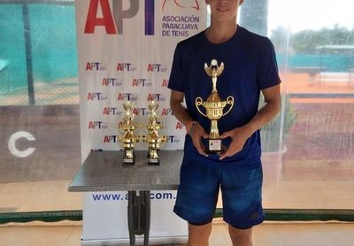 Vergara es bicampeón en tenis