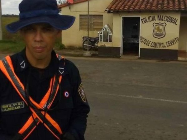 Policía casi mató a su mujer y quiso hacer pasar por intento de suicidio