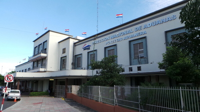 Pese a caída en importaciones, Aduanas cerró mayo con aumento en recaudación - ADN Paraguayo