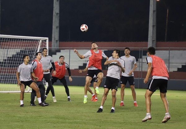 Todos quieren hacer un mejor torneo - ADN Paraguayo