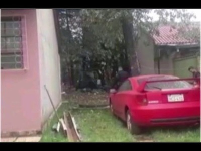 ENTRÓ A ROBAR, CAYÓ DEL TECHO Y MURIÓ