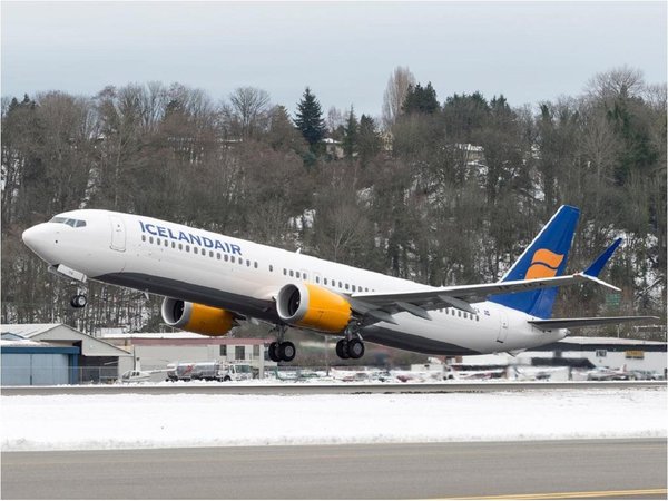 Boeing detecta piezas defectuosas en más de 300 aviones 737