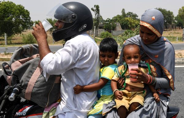 India sofocada por temperaturas de más de 50°C en el norte