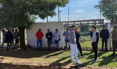 General Díaz: casi cinco meses sin cobrar - Deportes - ABC Color