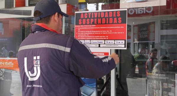 Tributación cierra las puertas de más comercios por no expedir facturas » Ñanduti