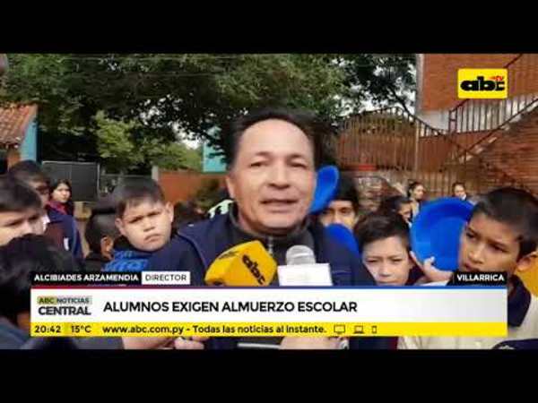 Alumnos exigen almuerzo escolar en Villarrica - Tv - ABC Color