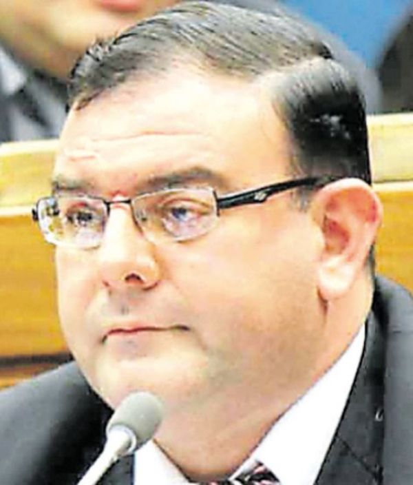 Fiscalía solicita rechazar chicana de Tomás Rivas - Edicion Impresa - ABC Color