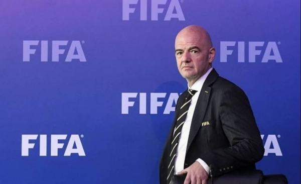 HOY / La FIFA abre la segunda etapa de Infantino en París