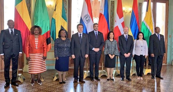 Siete nuevos embajadores fueron acreditados en Paraguay - ADN Paraguayo