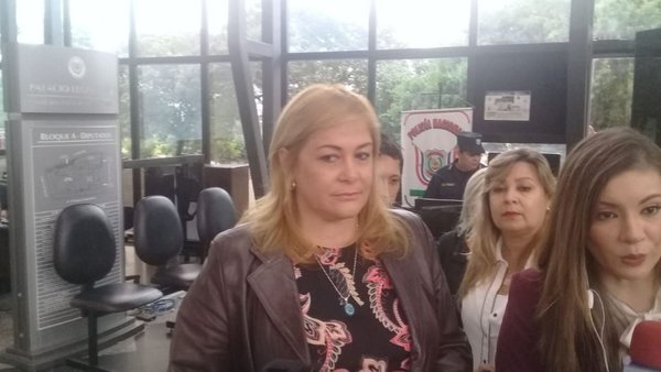 Caso Dionisio Amarilla: María Esther Roa pide firmeza a Abdo - 730am - ABC Color