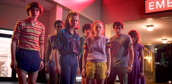 HOY / Netflix revela nuevo póster Stranger Things 3, aumentando la ansiedad de los fans