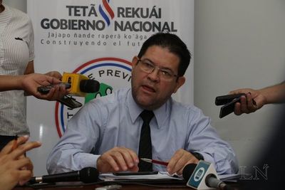 Armando Rodríguez deja su cargo a disposición de Abdo - ADN Paraguayo