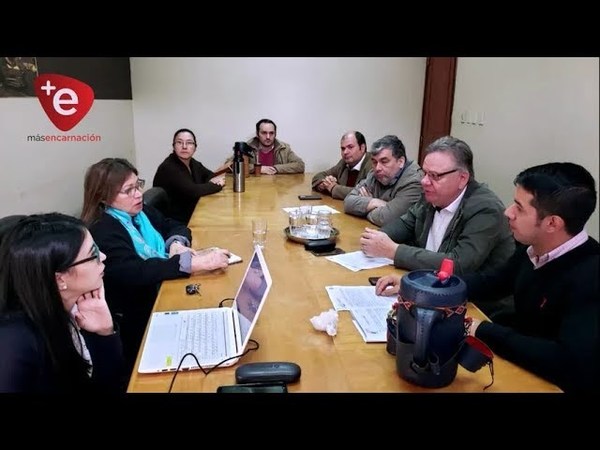 ENCARNACIÓN: ANALIZAN BASES Y CONDICIONES PARA AMPLIACIÓN DEL EDIFICIO MUNICIPAL