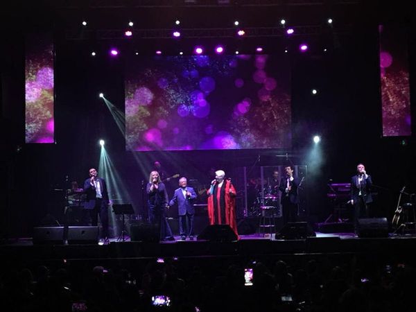 Manzanero y Mocedades, leyendas románticas en Paraguay
