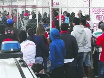 Moquete a full en la Liga luqueña