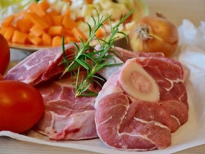 Tanto carnes rojas como blancas aumentan colesterol
