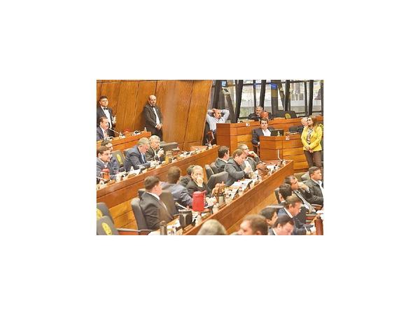 Se deben conformar comisiones para intervenir dos municipios