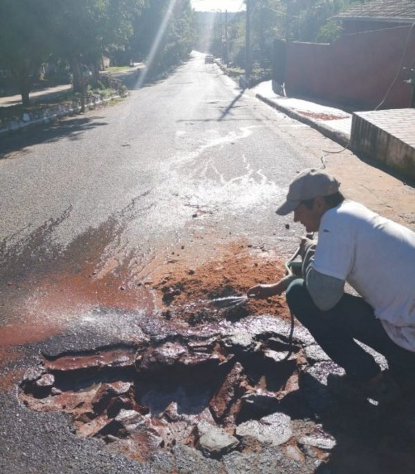 Vecinos de San Antonio bachearon importante avenida - Nacionales - ABC Color