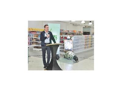 El Bazar de Superseis   es una nueva propuesta de compras